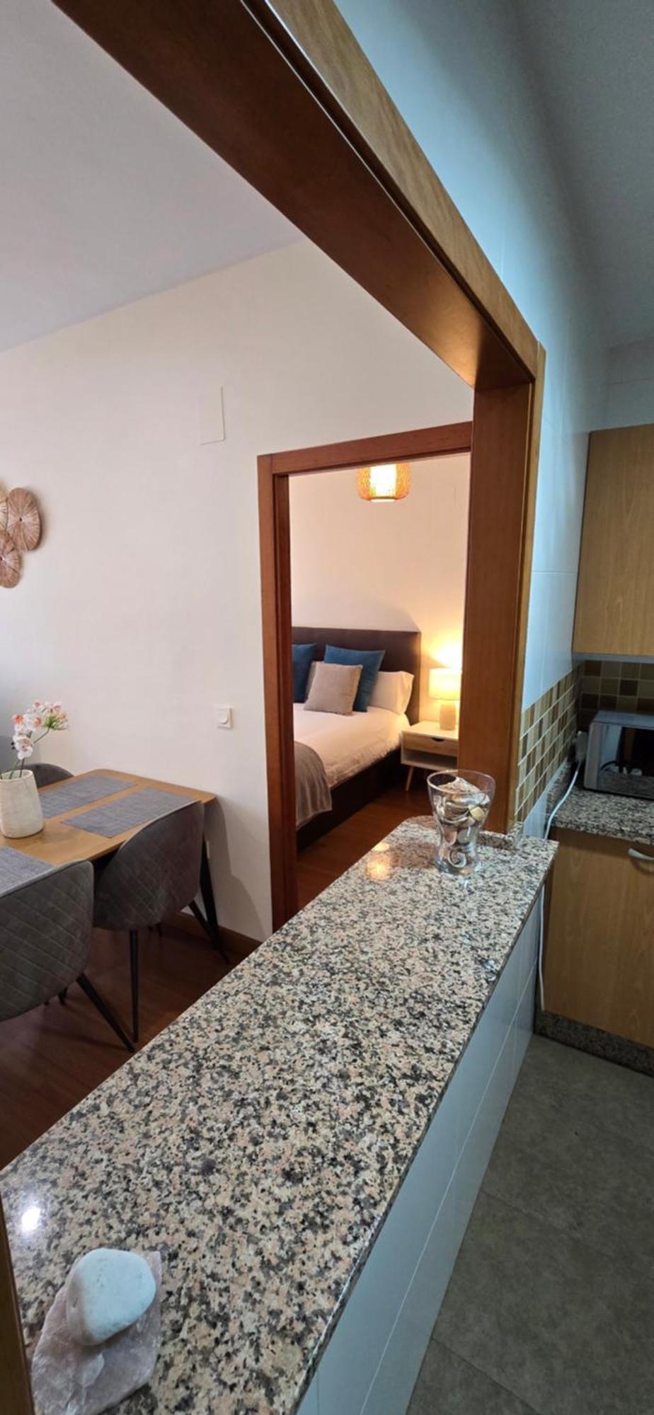 Ola Rosaleda Apartment Malaga Bagian luar foto
